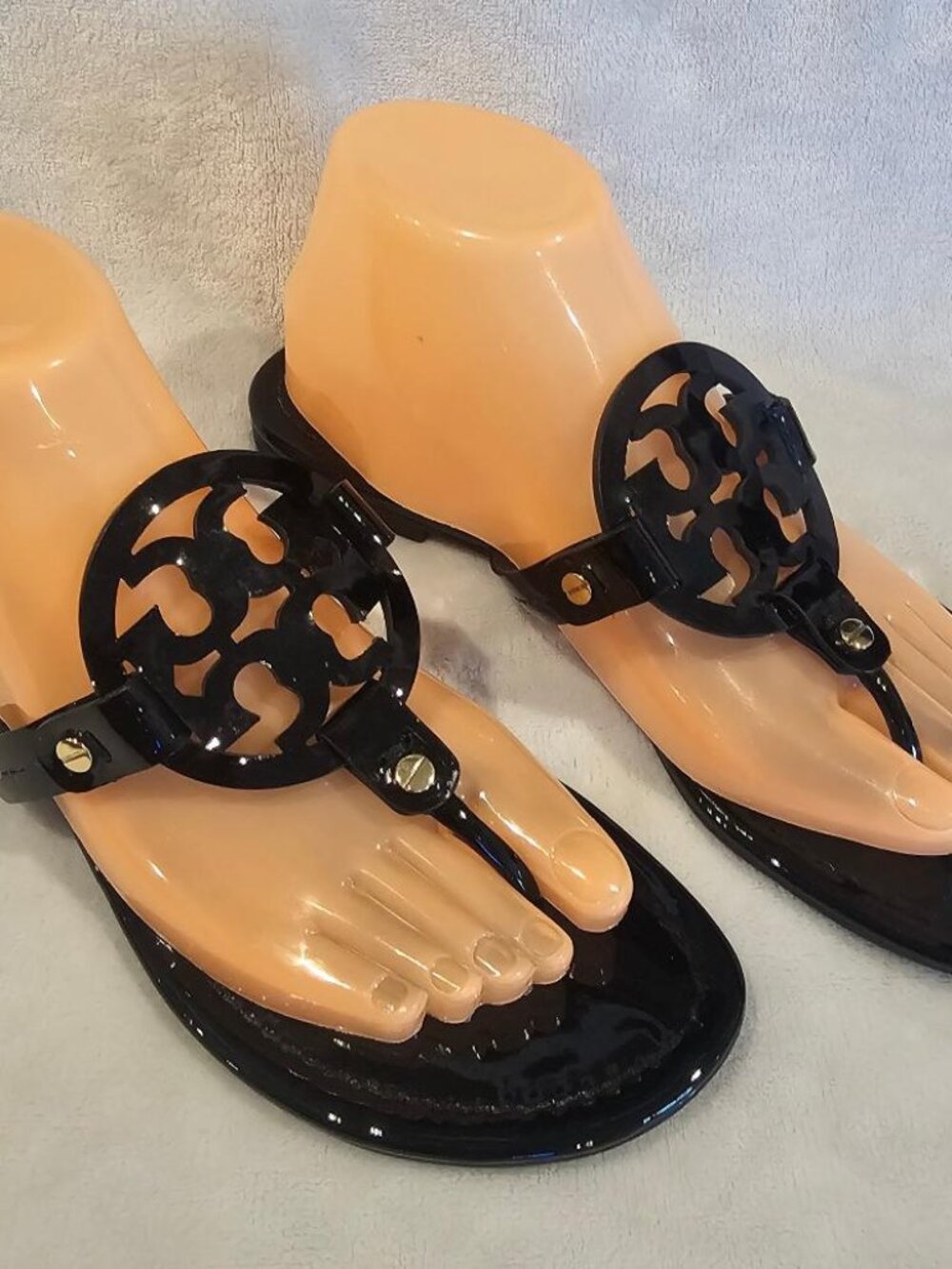 Tory Burch Miller Black Patent Leather Sandal Thong Size 9-NEW